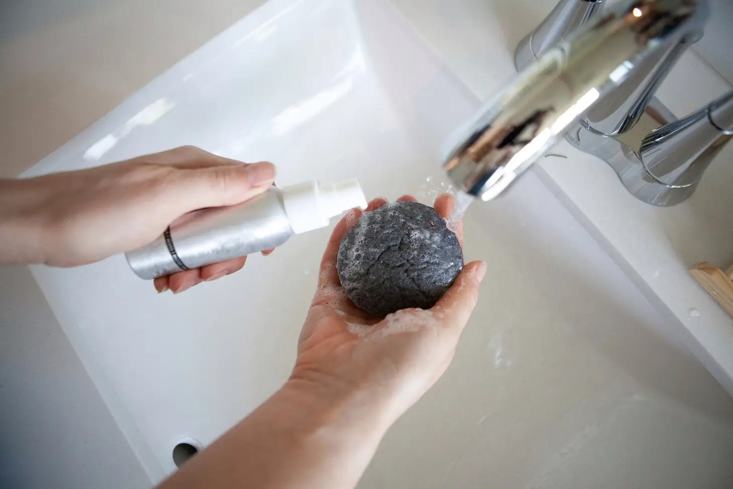 Gentle Exfoliating Konjac Sponge